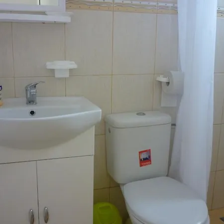 Guestrooms Maria 2*